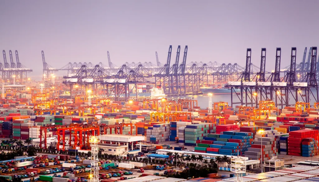 Die größten Containerhäfen der Welt – nach Region