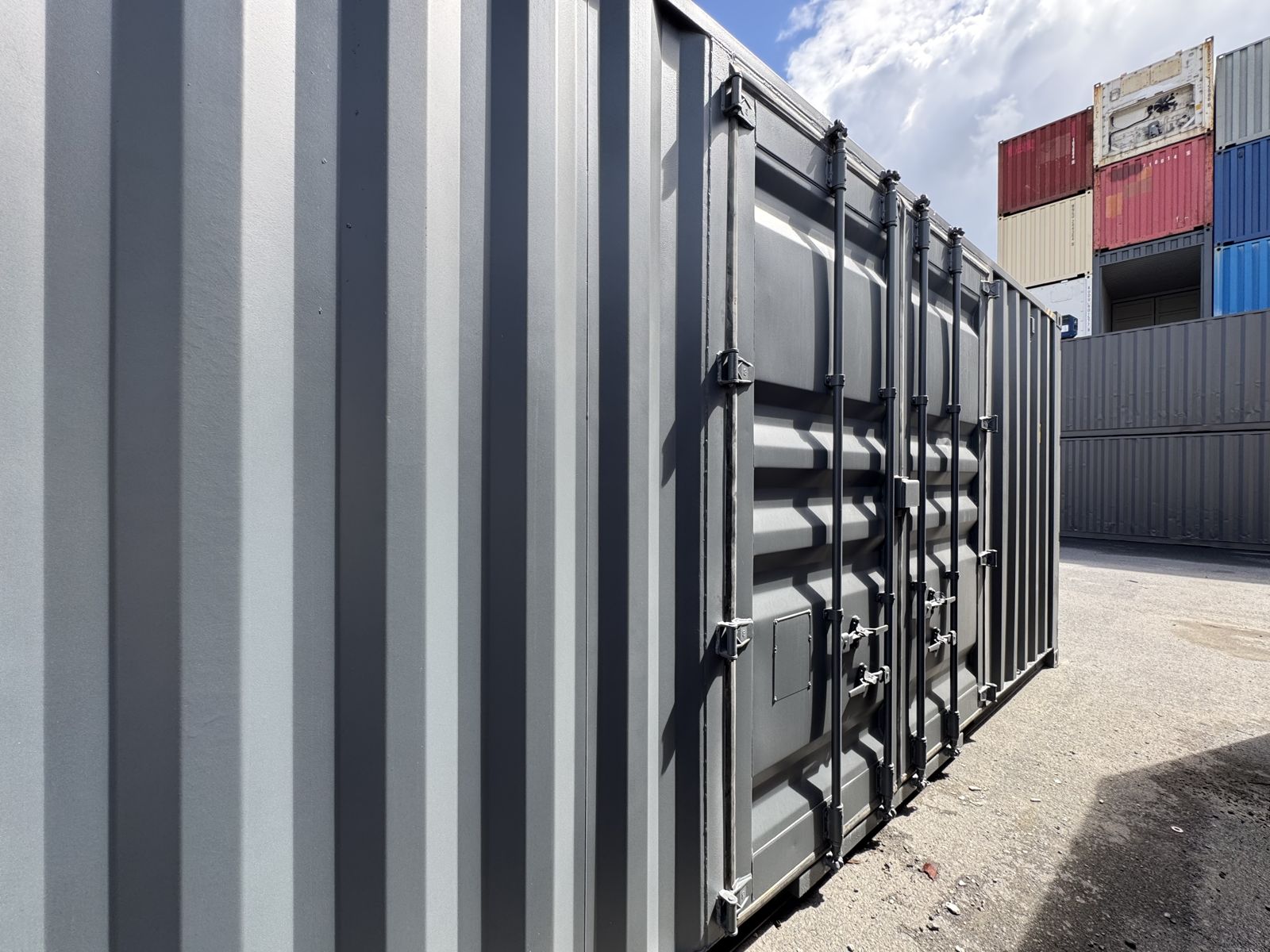 20 Fuß high cube container mit Seitentür anthrazit RAL 7016, Bild 4
