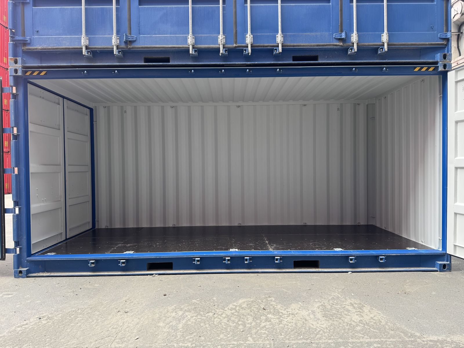20 Fuß high cube side door container enzianblau RAL 5010, Bild 4