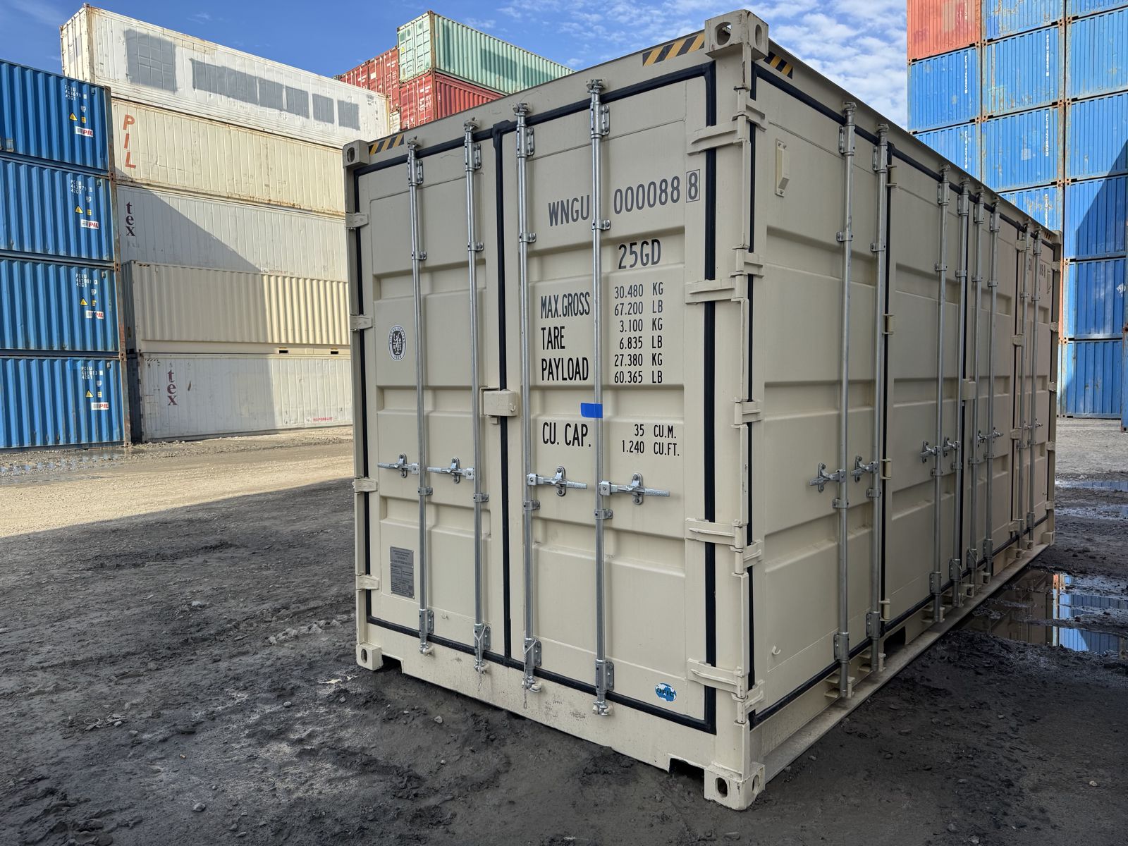 20 Fuß high cube side door container hellelfenbein RAL 1015, Bild 2
