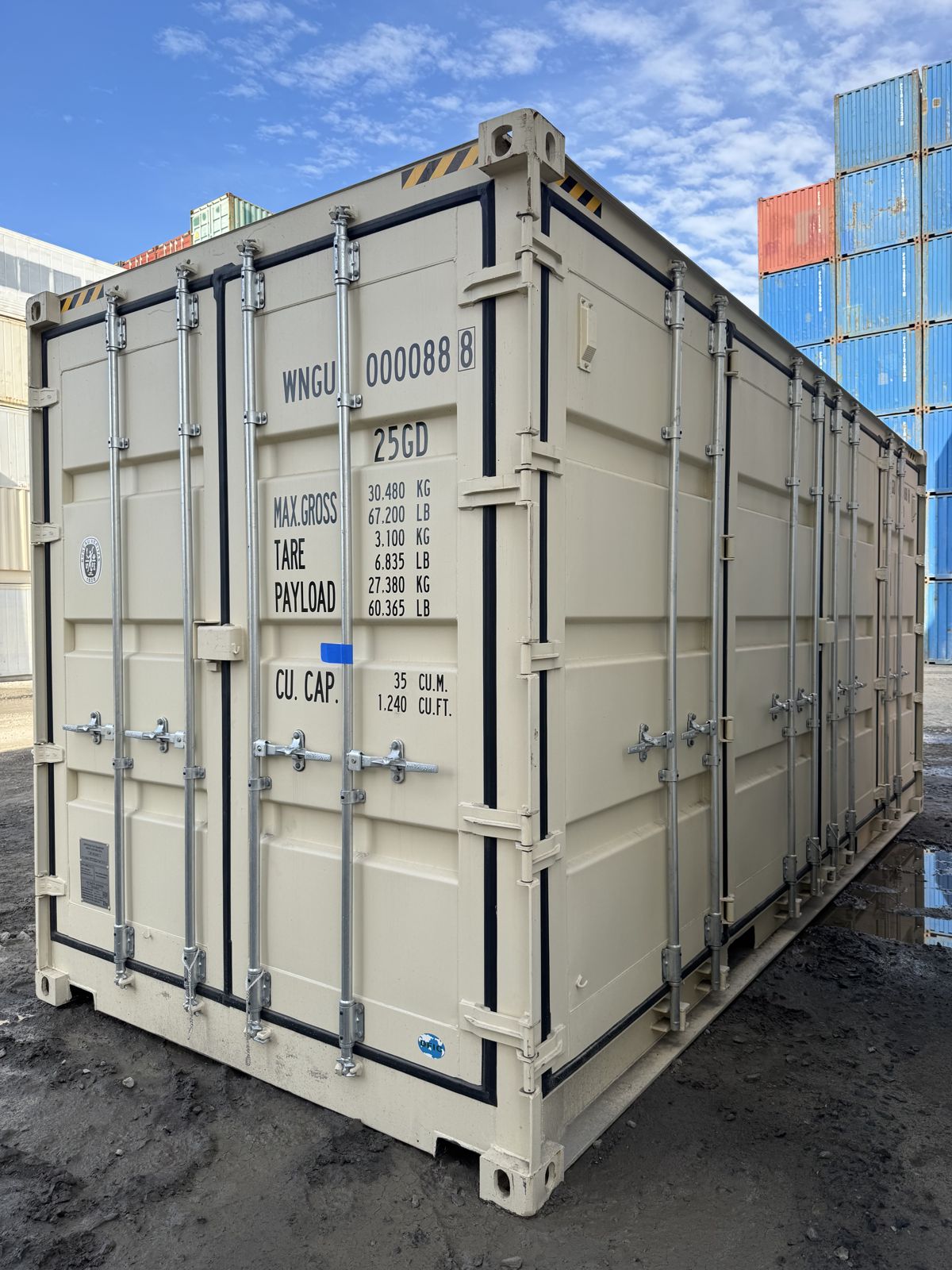 20 Fuß high cube side door container hellelfenbein RAL 1015, Bild 3